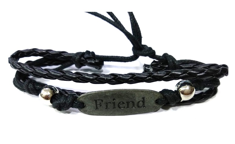 Leather hot sale friendship band